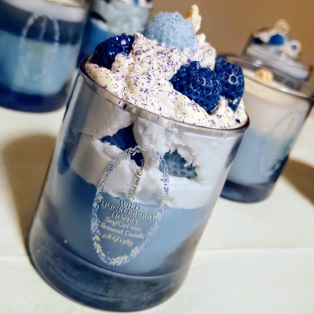 Wild huckleberry honey soy Cotton wick scented candle